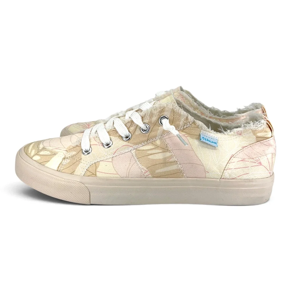 Obtaom Women’s 9 Pink Floral Distressed Canvas Lace-Up Sneakers